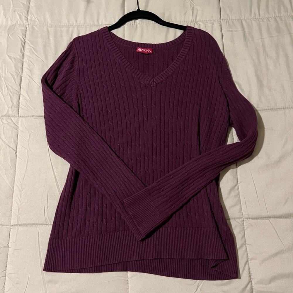 Maroon long sleeve sweater